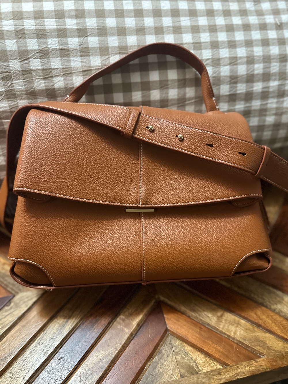 Classic Faux Leather Shoulder Bag in Cognac Brown